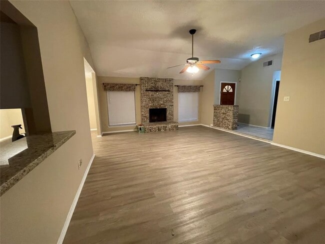 Photo - 1103 W Castlewood Ave House