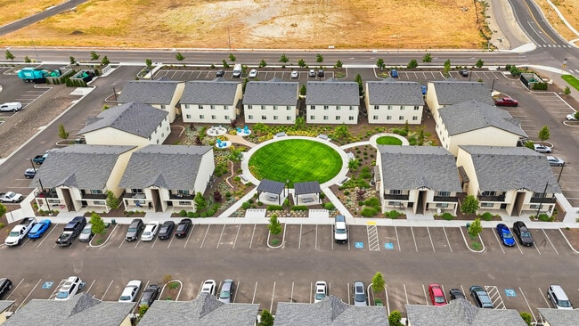 The Flats at West Richland