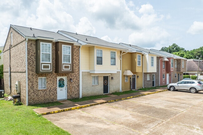 Camelot Apartments