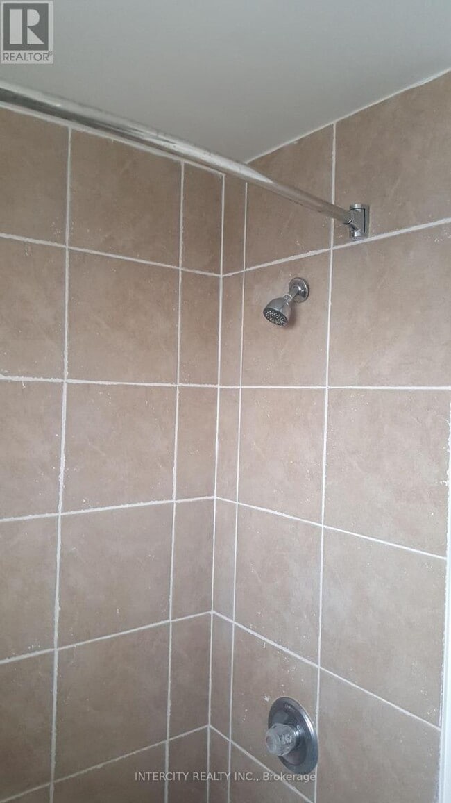 Photo - 14 N Alarton St Unit 8