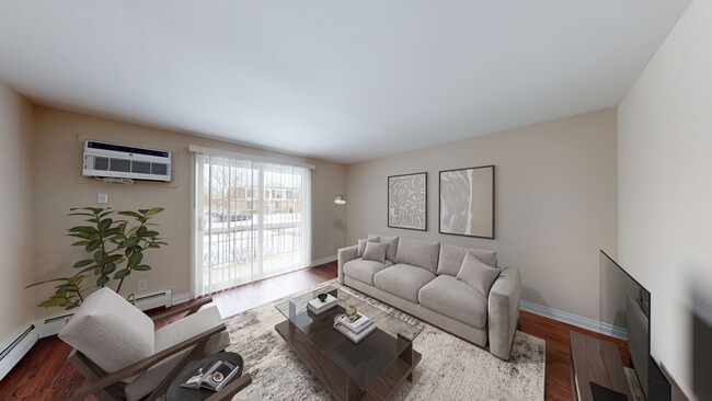 Photo - Emerson Square