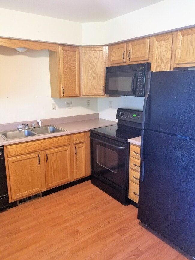Photo - 309 Chadham Ct