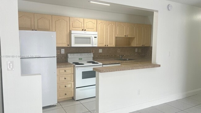 Photo - 4570 NW 79th Ave