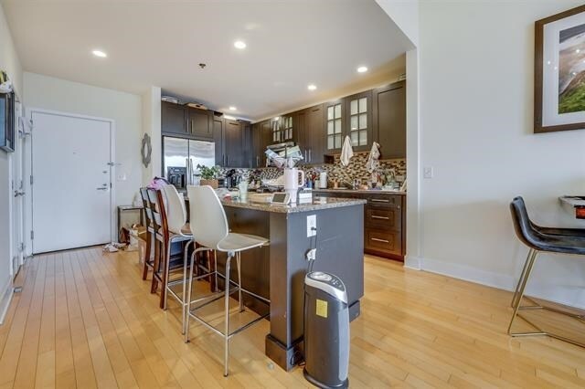 Photo - 1125 Maxwell Ln Unidad 1207