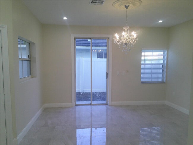 Photo - 19250 NW 22nd St