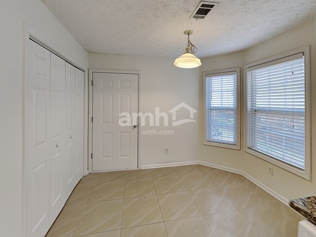 Photo - 951 Garden Oak Ct