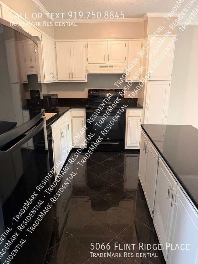 Photo - 5066 Flint Ridge Pl
