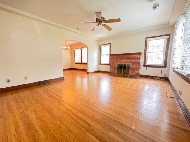 Photo - Charming 2-Bedroom Home in Oleander