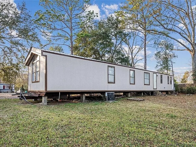 Photo - 39483 Frierson Rd