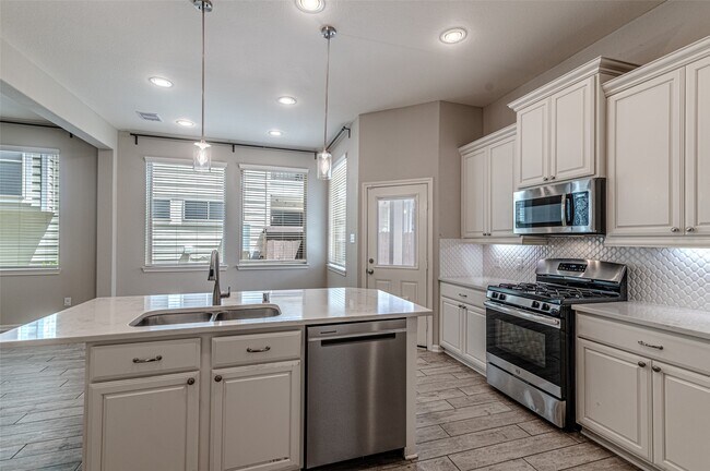 Photo - 5543 Purple Meadow Ln