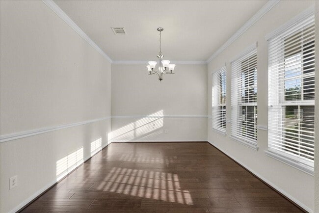 Photo - 2246 Oakleaf Trail Ln
