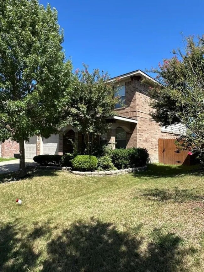 Building Photo - 2038 Stagecoach Trail