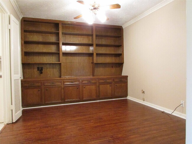 Photo - 3219 Ashmont Ln