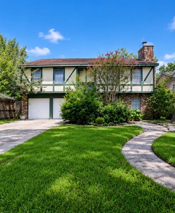 379 Richvale Ln