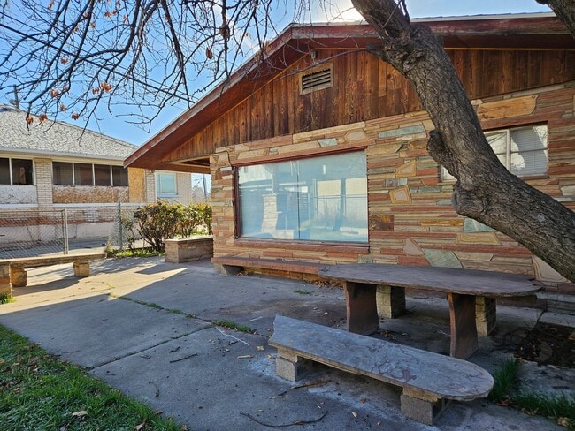 Photo - 316-317 S Vincent Ct Unit 316