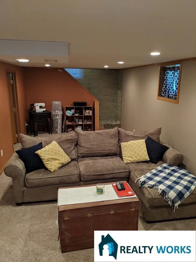 Photo - Charming and cozy 2 bedroom 1 bathroom