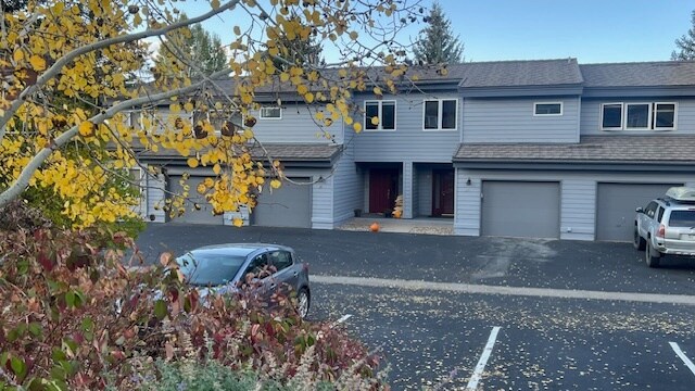 Interior Unit - 640 Homestead Dr