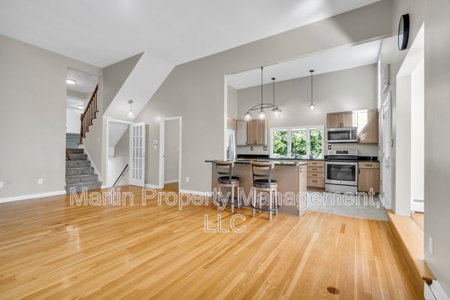 Photo - 606A Springs Rd