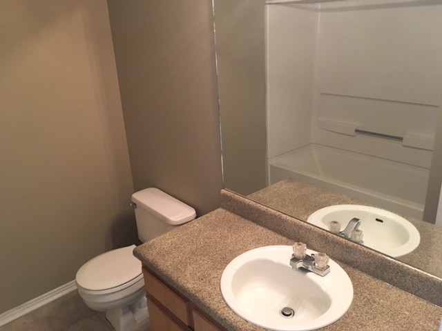 Brooke Lyn Apartments