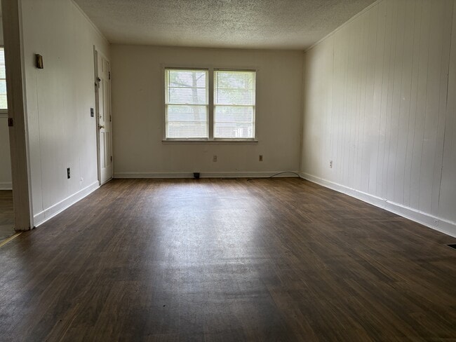 Photo - 429 Lyerly St