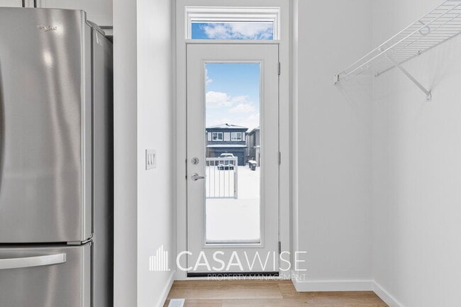 Photo - 8127-8228 228 St NW