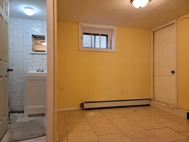 Photo - 137-28 170th St Unit M1