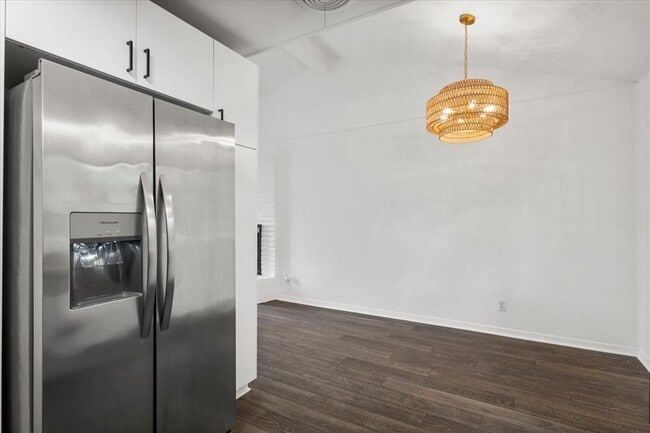 Photo - 1717 Bluebonnet Ln