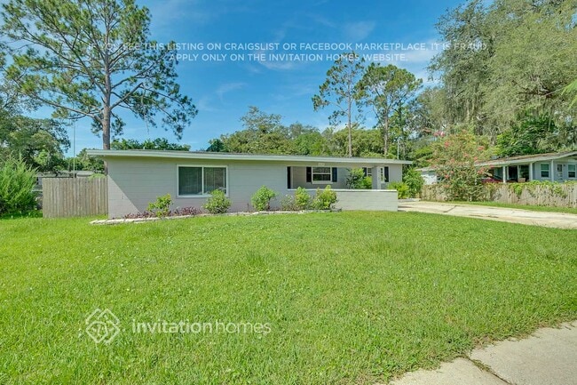 Photo - 428 La Paz Pl House