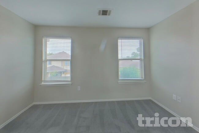 15102 Verela Dr