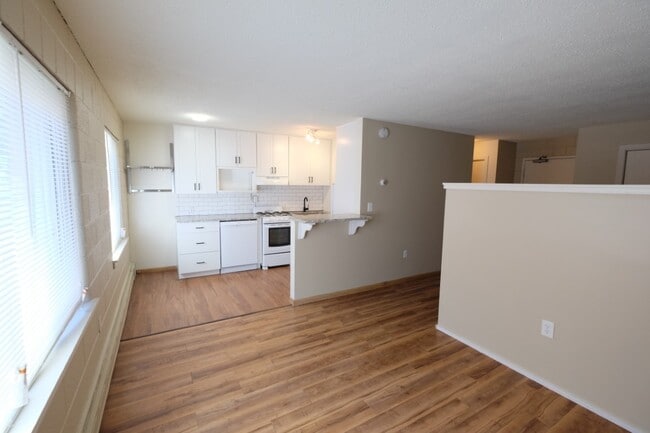 Colfax Villas I