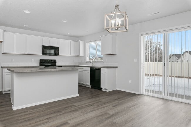 Photo - 1786 E Kentucky Ave