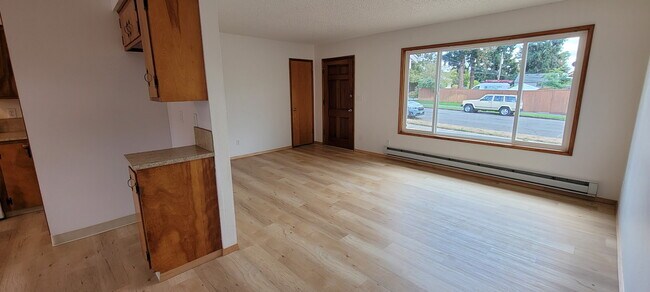 Photo - 702 E 22nd St Unidad 702