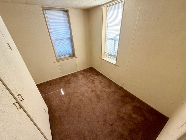 Photo - 200 Chaucer/587 Highland Unidad 202.5