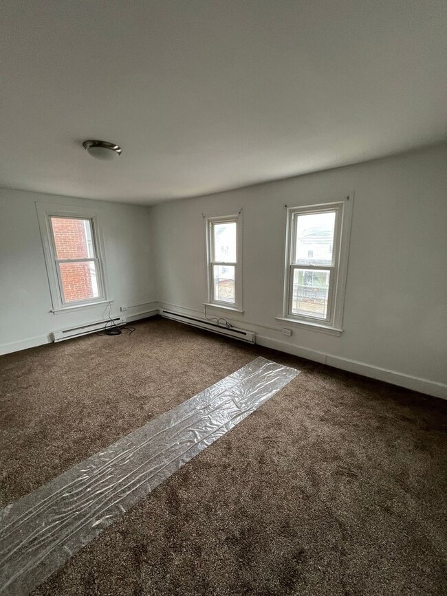 Photo - 1055 N Duke St Unit 1055 N Duke St Apt 2