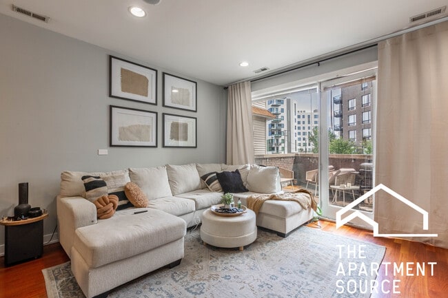 Photo - 614 N Ogden Ave Condo Unit 2