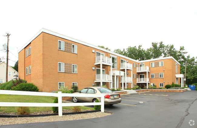 andover arms apartments for rent in garfield heights oh forrent com