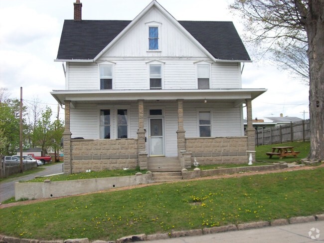 street view - 310 S State St Rental