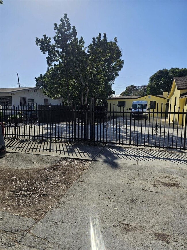 Photo - 1148 NW 100th St Unit 1