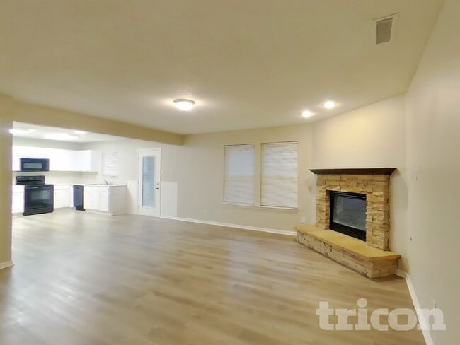 Photo - 3463 Capsella Ln