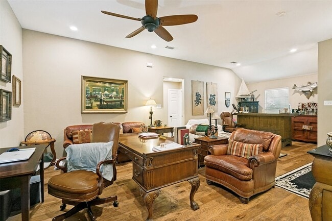 Photo - 5212 Spicewood Dr
