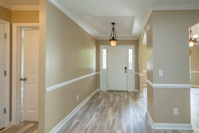 Photo - This delightful 4 bedroom, 3 bathroom home!