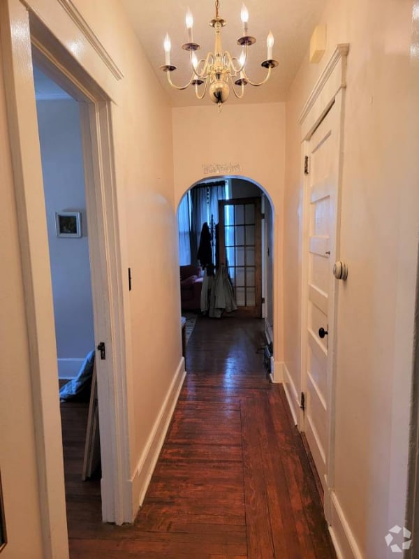 Building Photo - 19 Idlewild Park Rental