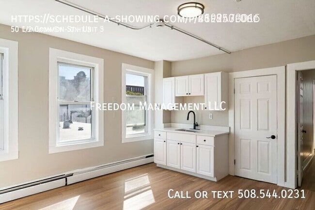 Photo - 50 1/2 Common St-Unit 3 Unit 3