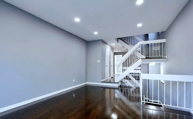 35 Elson St Unit House