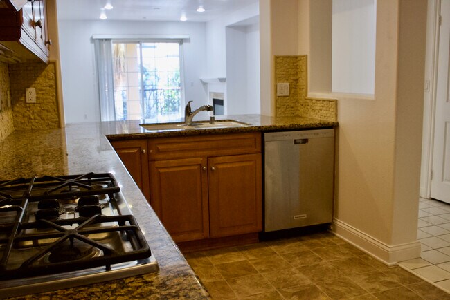 Photo - 12975 Agustin Pl Unidad 329