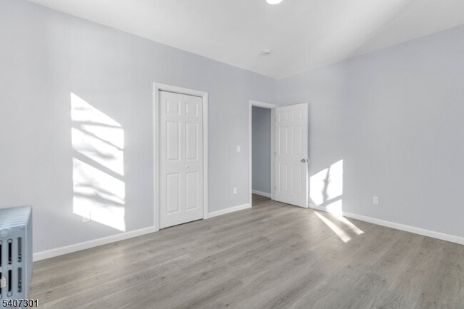 Photo - 918 Pennington St Unit 1