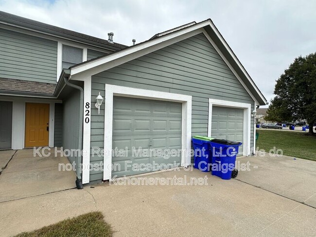 Photo - 820 167th Ct