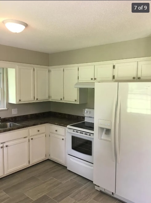Photo - 605 Belair Dr