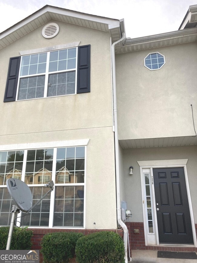 Building Photo - 7280 Wagon Wheel Ct