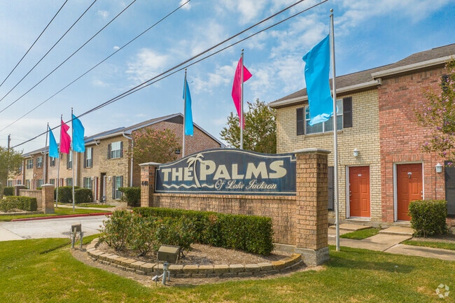 Photo - The Palms of Lake Jackson Apartments